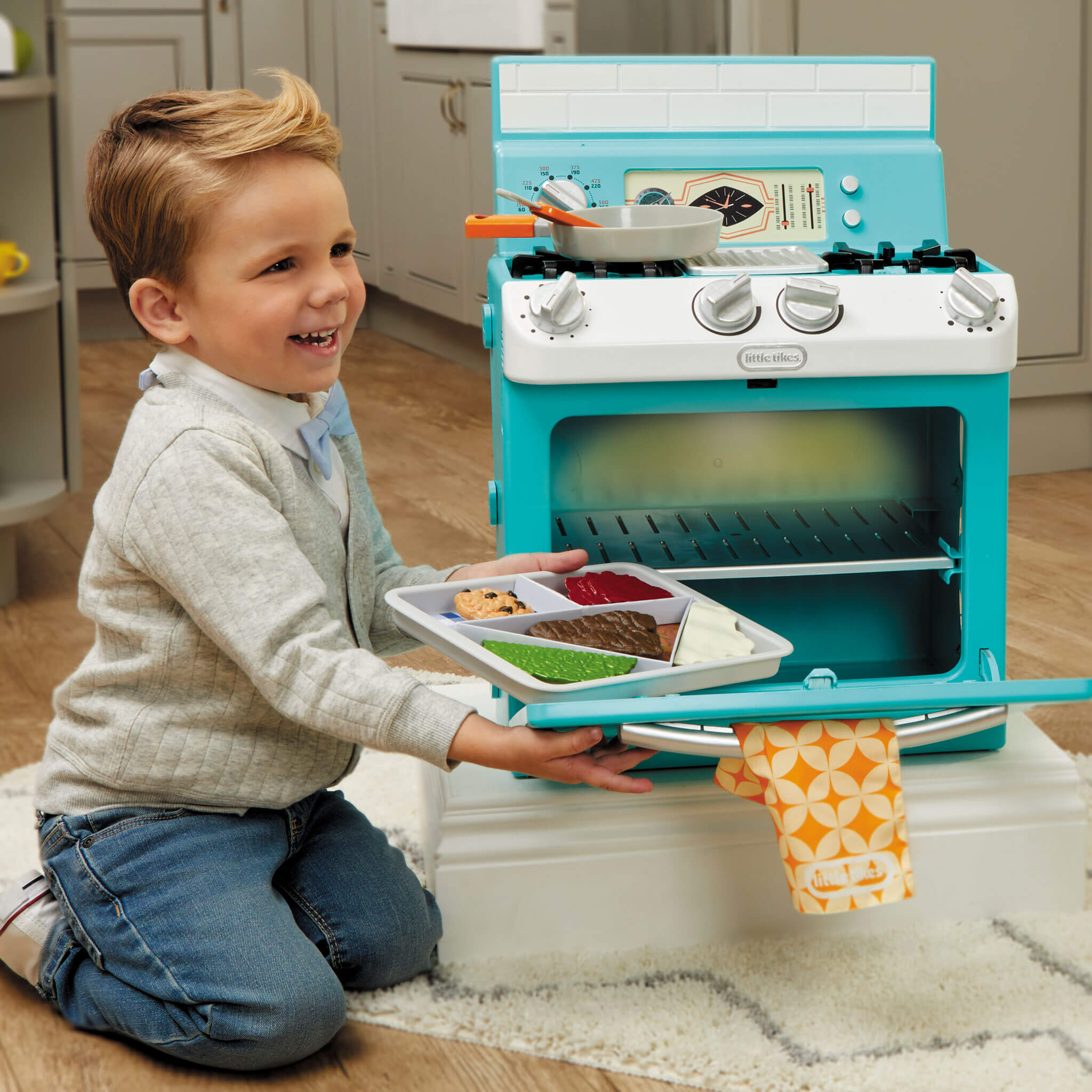 Little Tikes First Retro Oven - Image 2